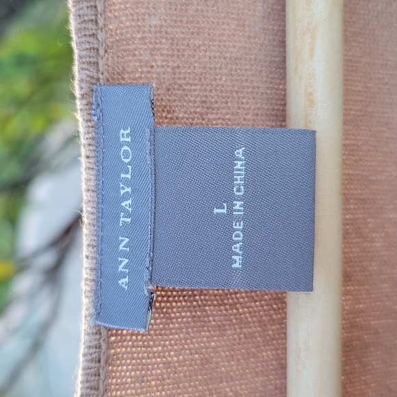 Ann Taylor Gathered Sleeves Sweater - Picture 7 of 7